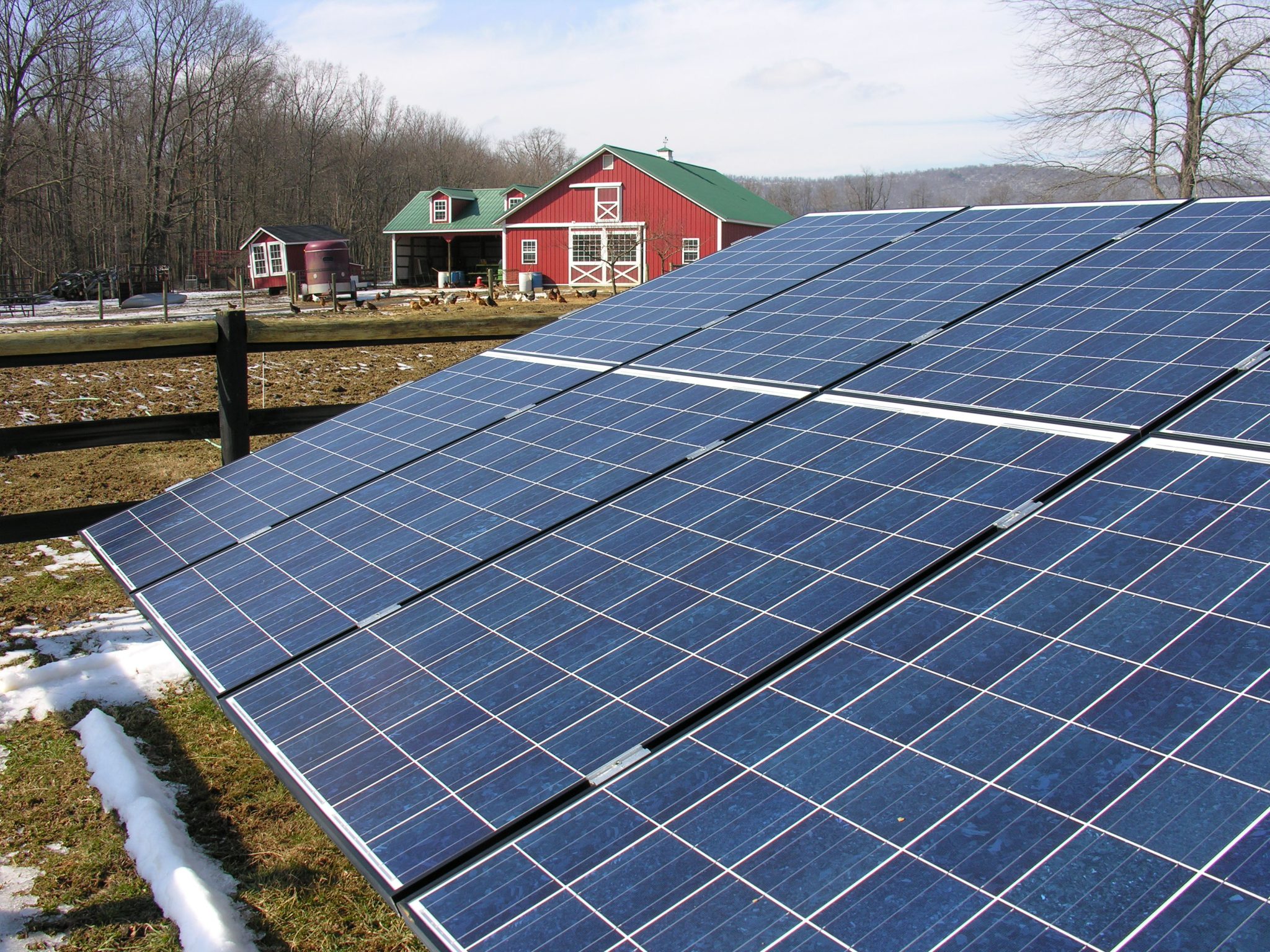 Why You Should Consider A Ground-Mounted Solar Panel Array - Prospect Solar