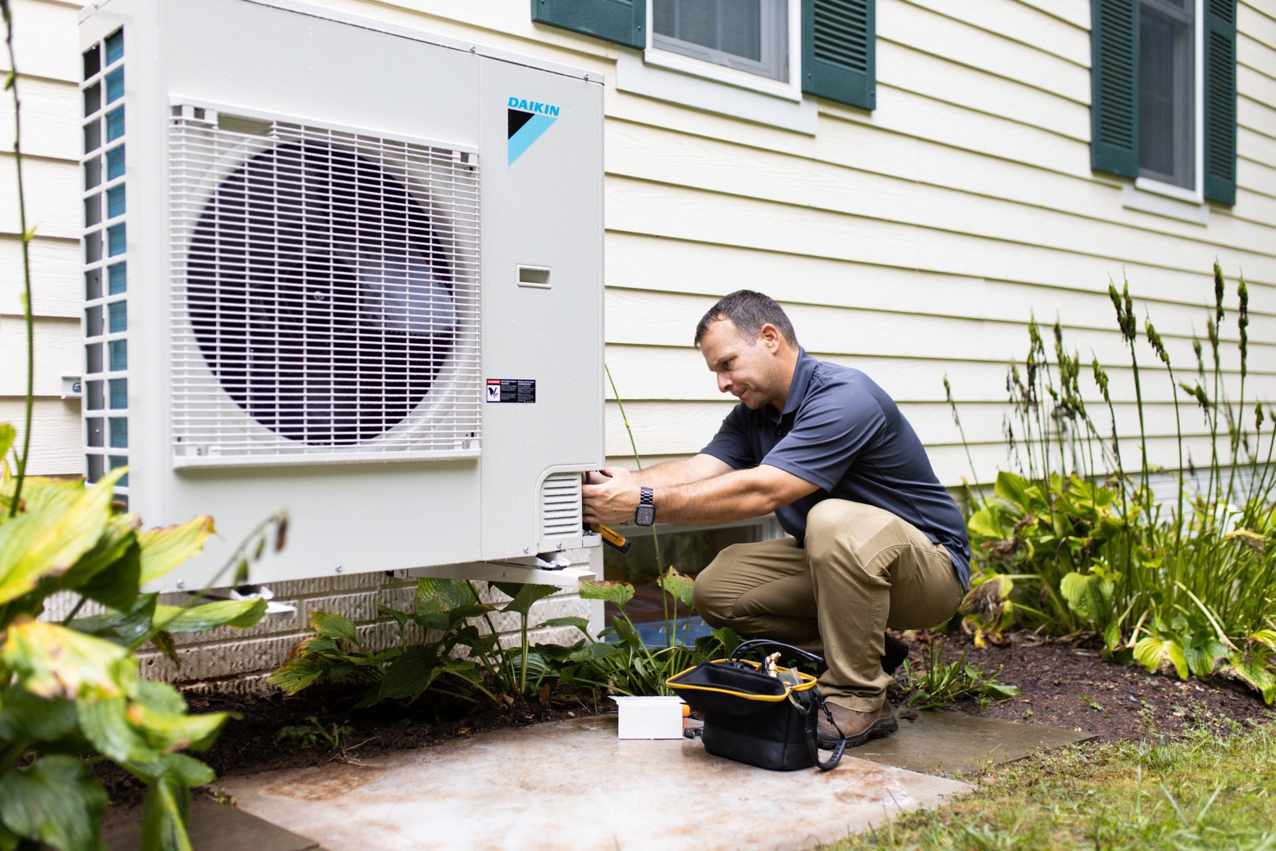 Image of AMSI team member HVAC Experts Daikin System 2